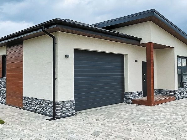 Секционные ворота 3600х2600 мм антрацитовые DoorHan RSD02, pskov.doorhan.ru